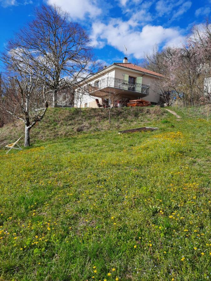Les Coteaux De Planeze, Chambre Pour 2, 3 Ou Famille Nombreuse 2 Adultes 5 Enfants Et Jeunes Belmont-Bretenoux Kültér fotó