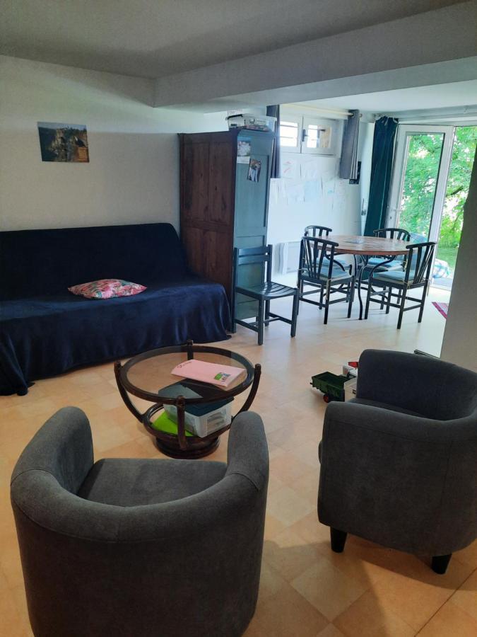 Les Coteaux De Planeze, Chambre Pour 2, 3 Ou Famille Nombreuse 2 Adultes 5 Enfants Et Jeunes Belmont-Bretenoux Kültér fotó